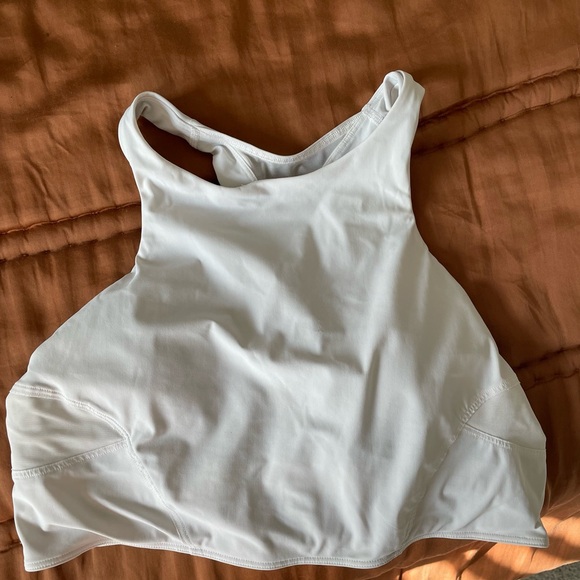 Bundle of 3 size 12 lululemon mesh back train bras - Picture 7 of 9